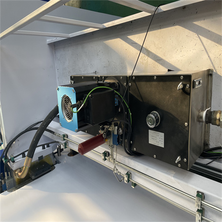 Proizvođač hidrauličnog stroja za savijanje s kočnicom s CNC presom za lim za europski standard