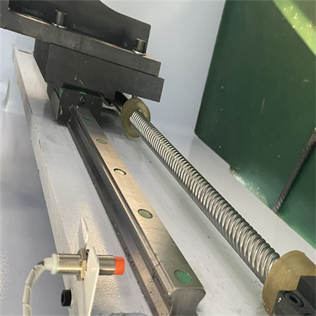 Hidraulički električni CNC 3D stroj za savijanje cijevi