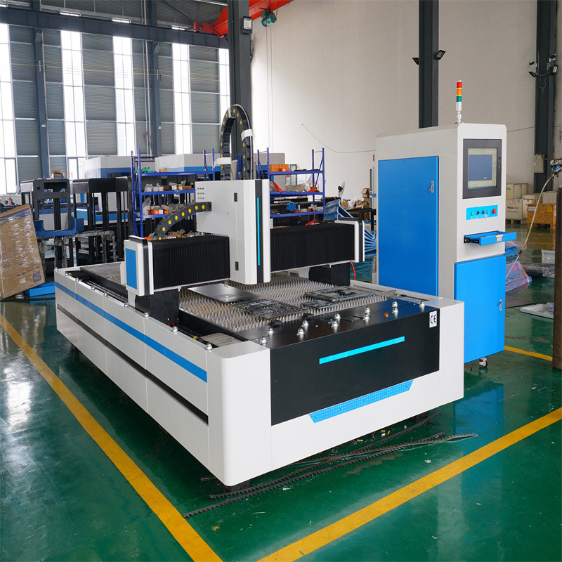 Stroj za lasersko rezanje vlakana za industrijski rezač metalnog lima debljine 1-30 mm