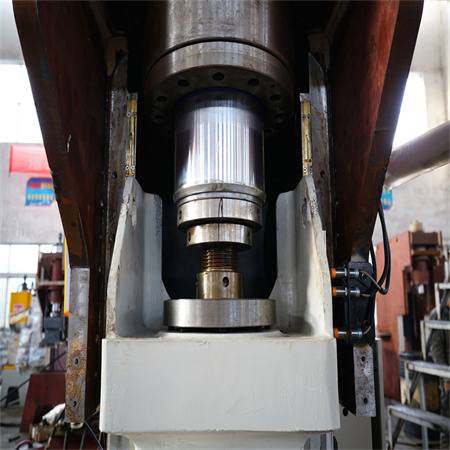 1025 Čelični stroj za cijeđenje 300 tona glava za vruće kovanje hidrauličke preše