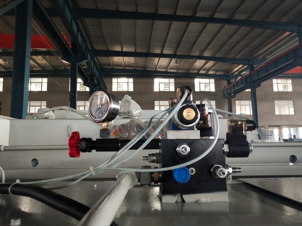 Kineski metalni hidraulični stroj za kočnice s razumnom cijenom