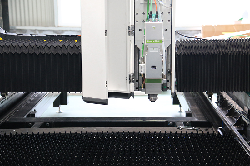 Stroj za lasersko rezanje okruglih Cnc ploča i cijevi za lim i cijevi